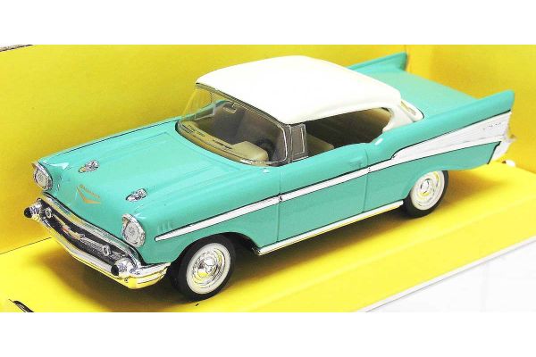 LUCKY DIE CAST 1/43scale 1957 Chevrolet Bel Air GREEN [No.LUC94201GR]