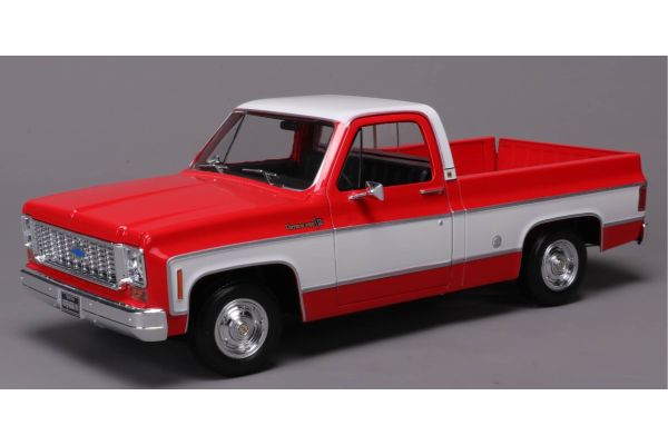 MAISTO 1/18 1974 シボレー C10 シャイアンスーパー ピックアップ レッド/ホワイト  [No.MS31467RW]