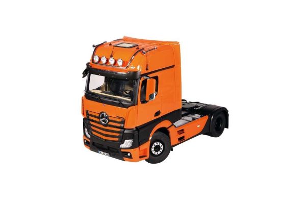 NZG 1/18scale MERCEDES BENZ Actros 4x2 GigaSpace Truck tractor Orange / Black (new rearview mirror design)  [No.NZG9921-65]