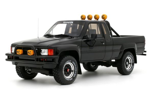 OttO mobile 1/18 トヨタ ハイラックス SR5 1985 (ブラック) 世界限定 2,500個  [No.OTM481]