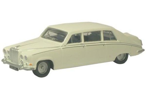 OXFORD 1/76scale Daimler DS420 Old English White  [No.OX76DS001]