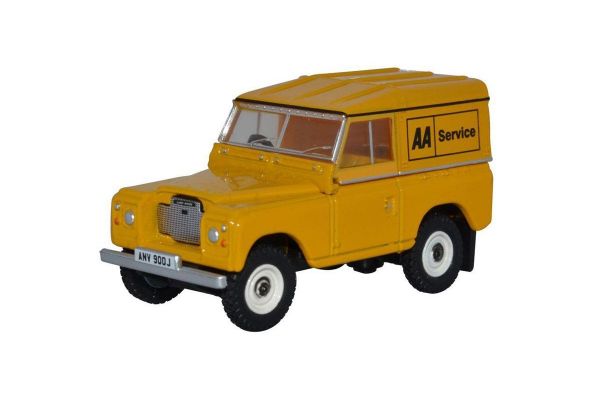 OXFORD 1/76scale Land Rover Series III Hard Top AA  [No.OX76LR3S002]