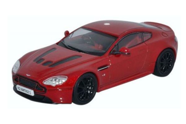 OXFORD 1/43scale Aston Martin V12 Bandage S Volcano Red  [No.OXAMVT001]