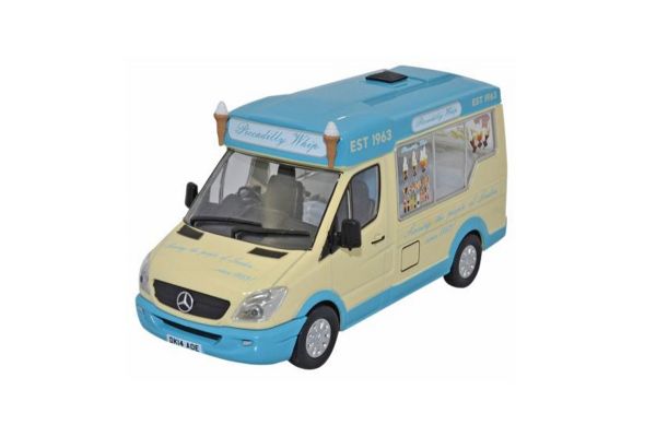 OXFORD 1/43scale Mercedes Whitby Mondial Ice Cream Piccadilly Whip [No.OXWM007]