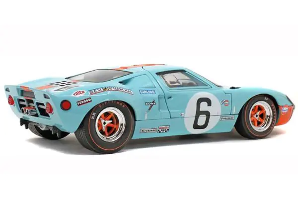 Ford GT40 ソリド　1/18 2台セット